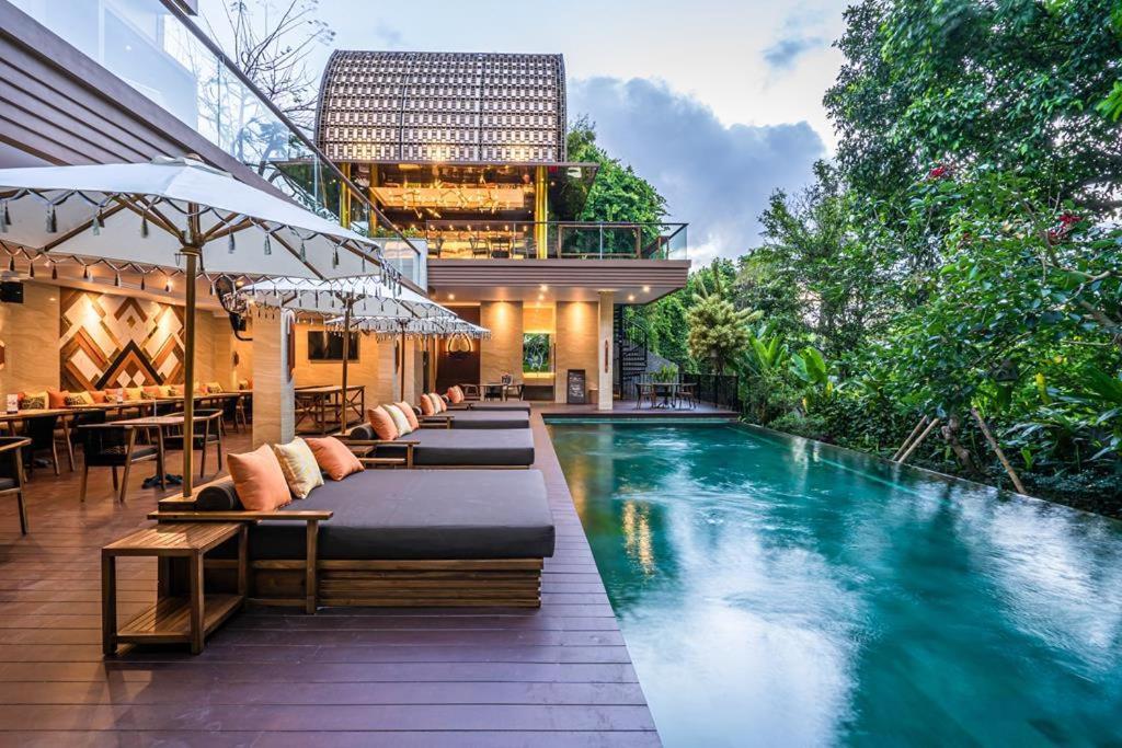 Pandawa All Suites Hotel Seminyak Exterior foto