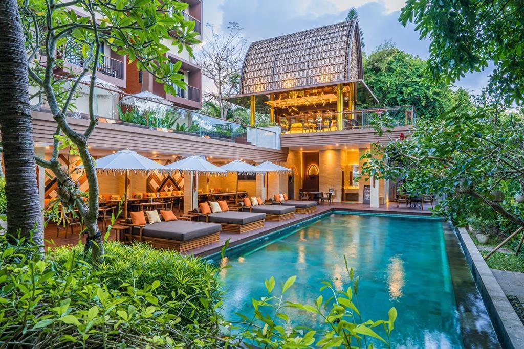Pandawa All Suites Hotel Seminyak Exterior foto