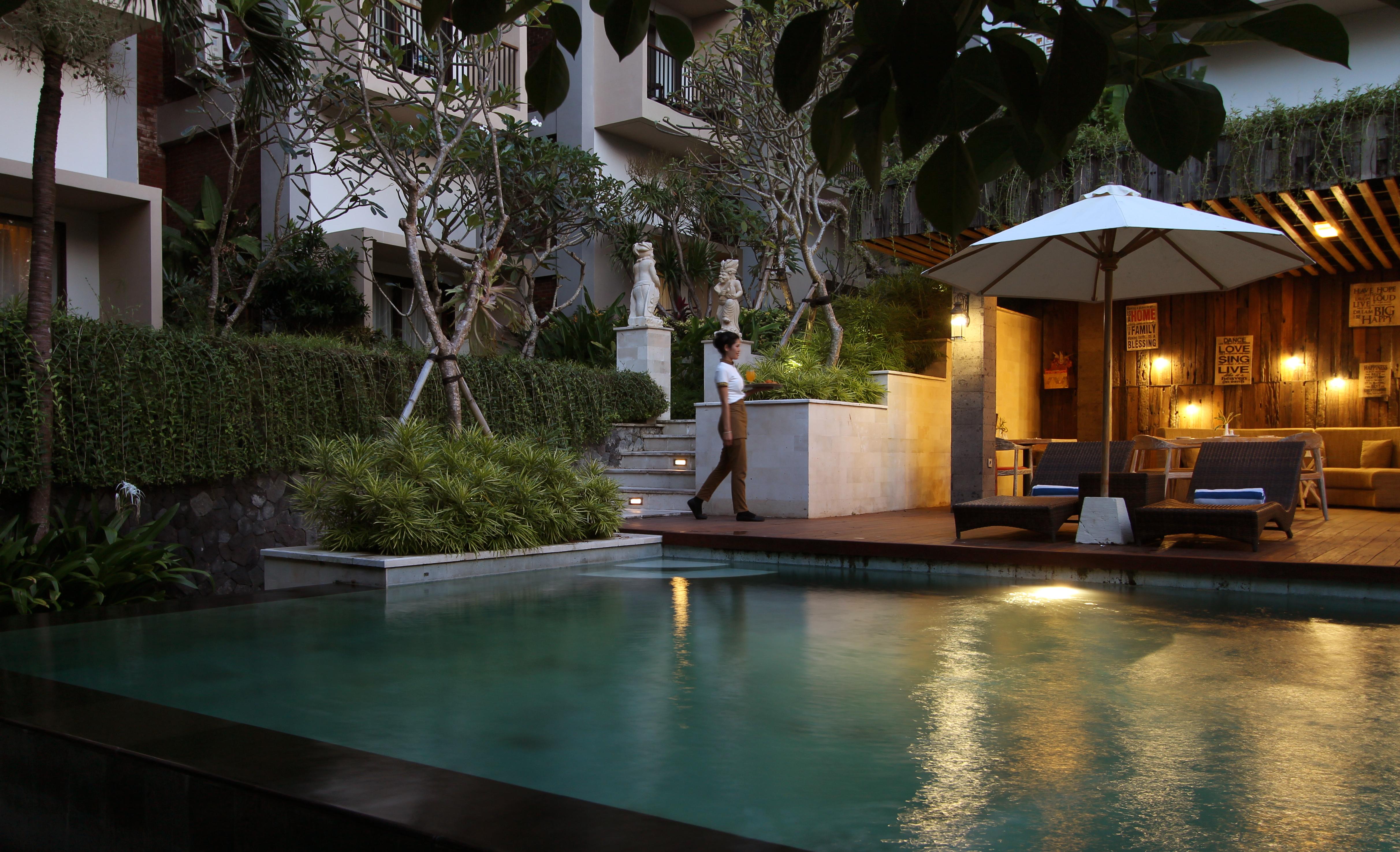 Pandawa All Suites Hotel Seminyak Exterior foto
